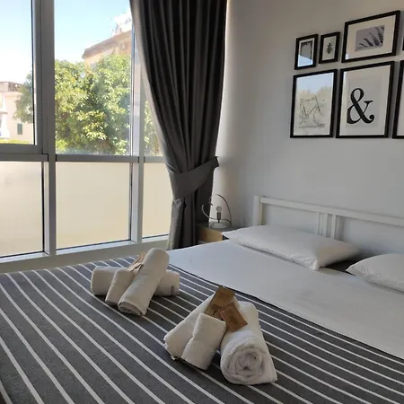 Mamba House - 200 Mt Dal Mare * Terracina